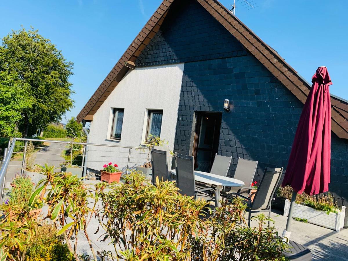 Ferienhaus Vennblick Apartment Monschau Exterior photo